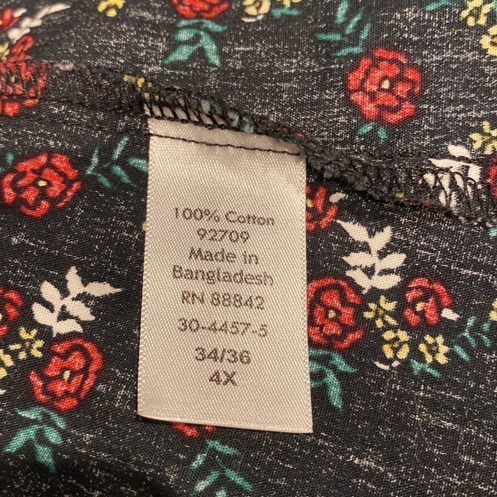 A Woman Within casual button up long sleeve floral plus size shirt 4 X. EUC - Picture 5 of 5